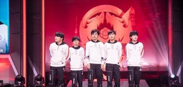 疑是对谢什 疑是对谢什