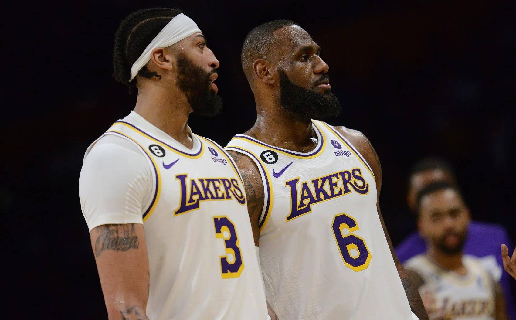 国际赛事中 国际赛事中